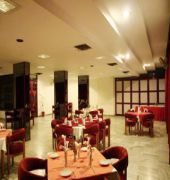 Inderlok Hotel Dehradún Kültér fotó